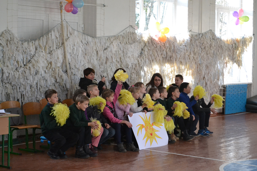 Уболівальники гарно підготувалися!